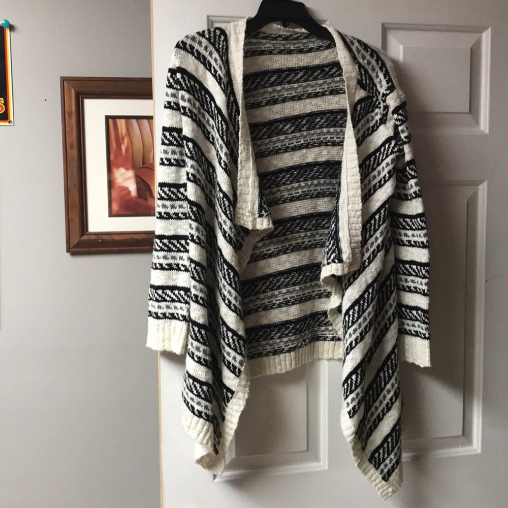 Charlotte Russe Cardigan